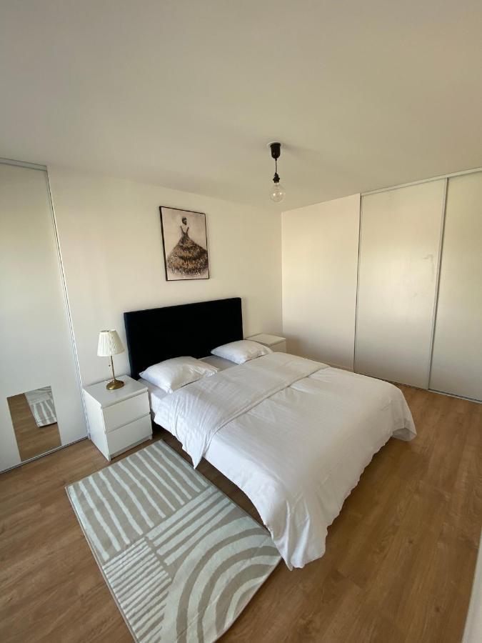 Luxury Appartement 5 Asnieres Paris מראה חיצוני תמונה
